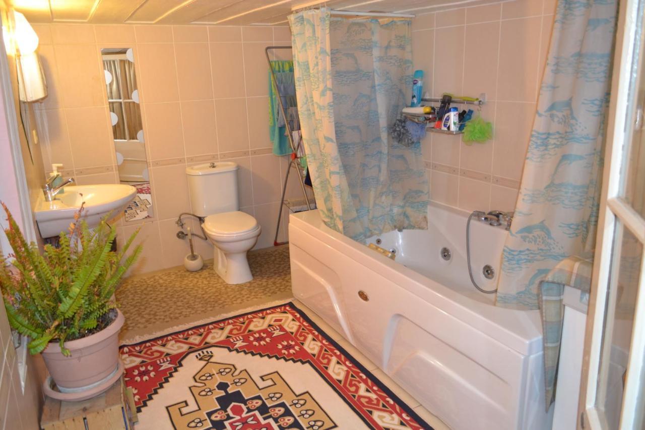 My Happy Home Hostel İzmir Buitenkant foto