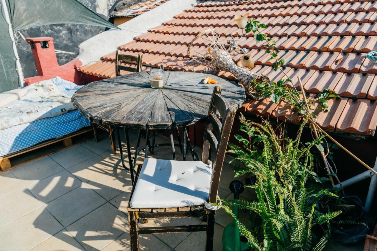 My Happy Home Hostel İzmir Buitenkant foto