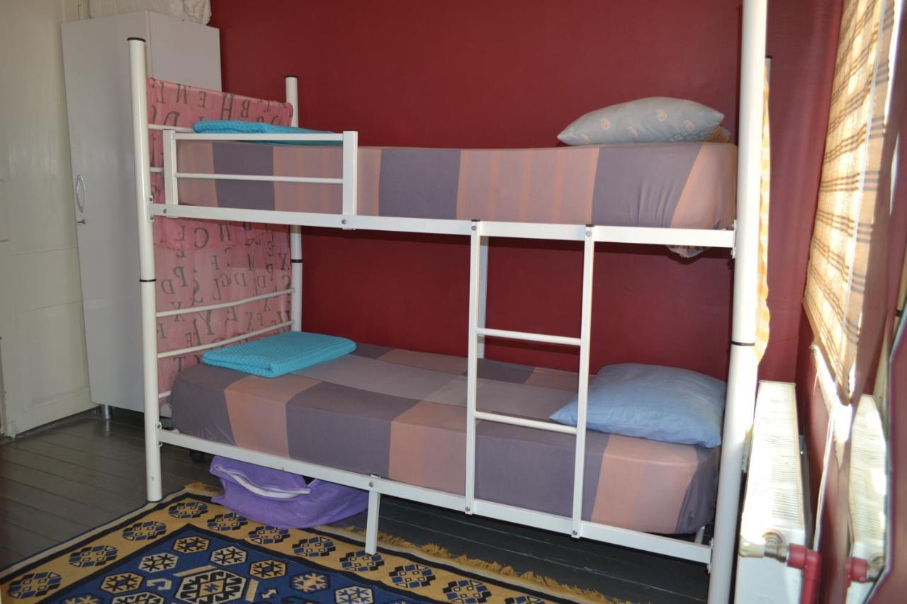 My Happy Home Hostel İzmir Buitenkant foto